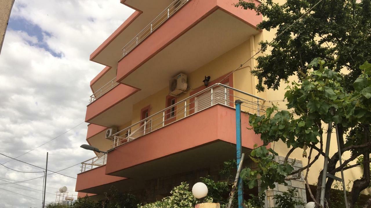 Hotel De Ksamil Exterior photo